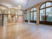 Paris 3ème 75003 Achat / Vente divers au dernier étage
