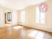 Paris 3ème Appartement 3/4 pièces au 2ème étage plein Sud