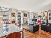 Paris 4 / Marais: superbe 3/4 pièces avec ascenseur