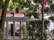 Paris 4ème Arsenal Maison contemporaine avec vue jardin