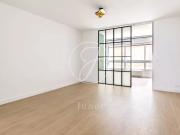 Paris 6e RUE DE SÈVRES / DUROC / VANEAU Appartement à...