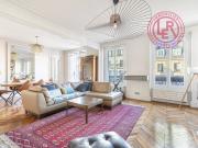 Paris 6ème Saint Placide Appartement de 3 pièces meublé