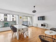 Paris 7 Gros Caillou Spacieux deux pièces Extérieurs...