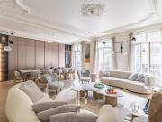 Paris 8 Triangle d'or François 1er Appartement...