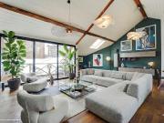 Paris 9ème Nouvelle Athènes Maison/Loft 7 pièces...