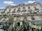 Paris 9ème Trudaine /Montmartre: Dernier Etage Avec...