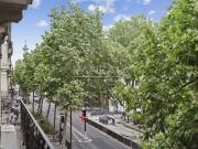 Paris IVème Bastille Appartement familial avec balcon