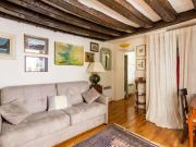 Paris Paris 75004 97485666