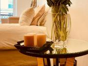 Paris Paris 75010 72110268