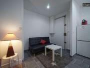 Paris Paris 75017 46461168