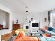 PARIS VII CHAMP DE MARS