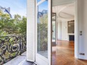 Paris VIIe Champ de Mars proche Seine