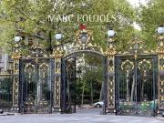 Paris Viii Parc Monceau dernier étage atypique 59m²...