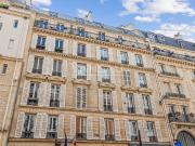 Paris Xe Bel appartement familial de quatre pièces en...