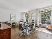 PARIS XV / UNESCO Appartement trois pièces en bon état
