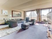 Paris XV Lourmel 3/4p, terrasse sud, vue Tour Eiffel