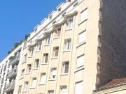 PARIS XVème, Studio de 13,66m² en étage élevé avec ascenseur
