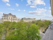 Paris XVI Place des États Unis