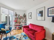 Porte de Saint?Cloud 2 pièces rénové sur cour Ascenseur & ga