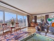 Paris XVIe Porte maillot, balcons, plein sud et vue