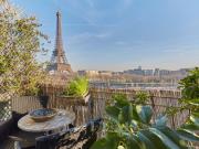 Paris XVIe Quai Kennedy vue tour Eiffel