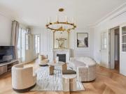 Paris XVIe rue de Longchamp