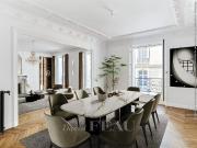 Paris XVIe Triangle d'or Rue Goethe. 143m² Paris 16ème