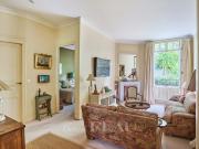 Paris XVIIe Wagram Pied à terre de charme