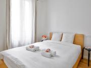 Parisian Elegance – Luxury in Daumesnil, Paris Amsterdam...