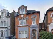 Park Avenue, London, 5 Bedroom Detached