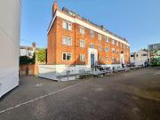 Park Crescent Place, Brighton BN2, 2 bed flat to rent,...