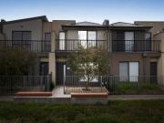 Park Facing Townhouse Offering Contemporary Living