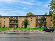 Park Place on Village Green Apartments