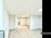 Park Road, London, 1 Bedroom Bungalow