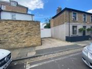 Park Road, London N8, 2 bed flat to rent, £1,800 pcm |...