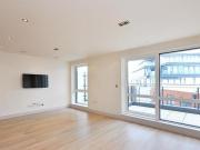 Park Street, London, 2 Bedroom Flat