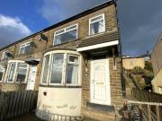 Park View Avenue, Northowram, 3 Bedroom End