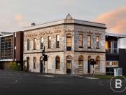 PARK VIEW BENDIGO'S LANDMARK RESIDENCE OF LUXURY AND...