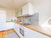 PARKBLICK AM HUNDSTURM | NEU RENOVIERTE 3 ZIMMERWOHNUNG...