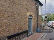 Parkfields, London, SW15 1 bed maisonette to rent £1,895...