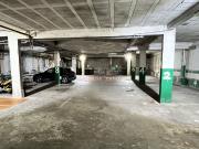 Parking en sous sol centre port