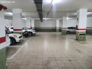 PARKING PARA COCHE + TRASTERO EN PARC I LA LLACUNA BARCELONA