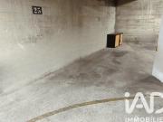 Parking/box 12 m²