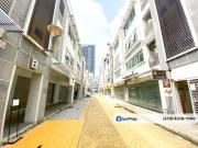 Parklane Commercial Hub