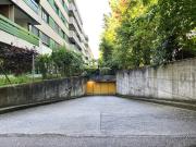 Parkplatz in der Autoeinstellhalle am Wasgenring 90 94...