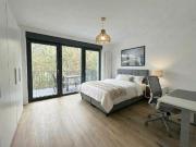 Parkside Living Erstbezug! Vollmöbliertes Apartment in...