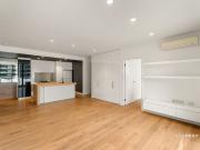 Parkside Position | Space, Style & City Convenience