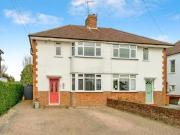 Parkway, Horley