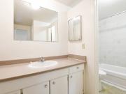Parkwood Hills Townhomes & Garden Homes 3 Bedroom...