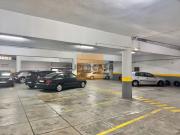 Parque automóvel com 53 lugares às Antas